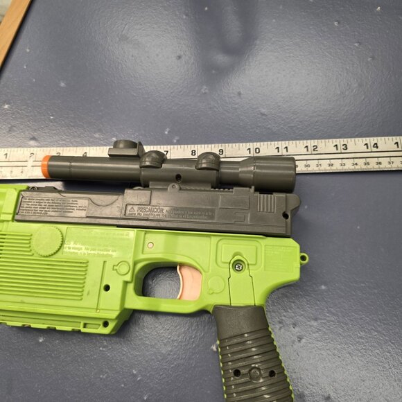 Nerf Star Wars Glowstrike Tobias Beckett Han Solo Blaster Green Lights Up - Picture 10 of 11